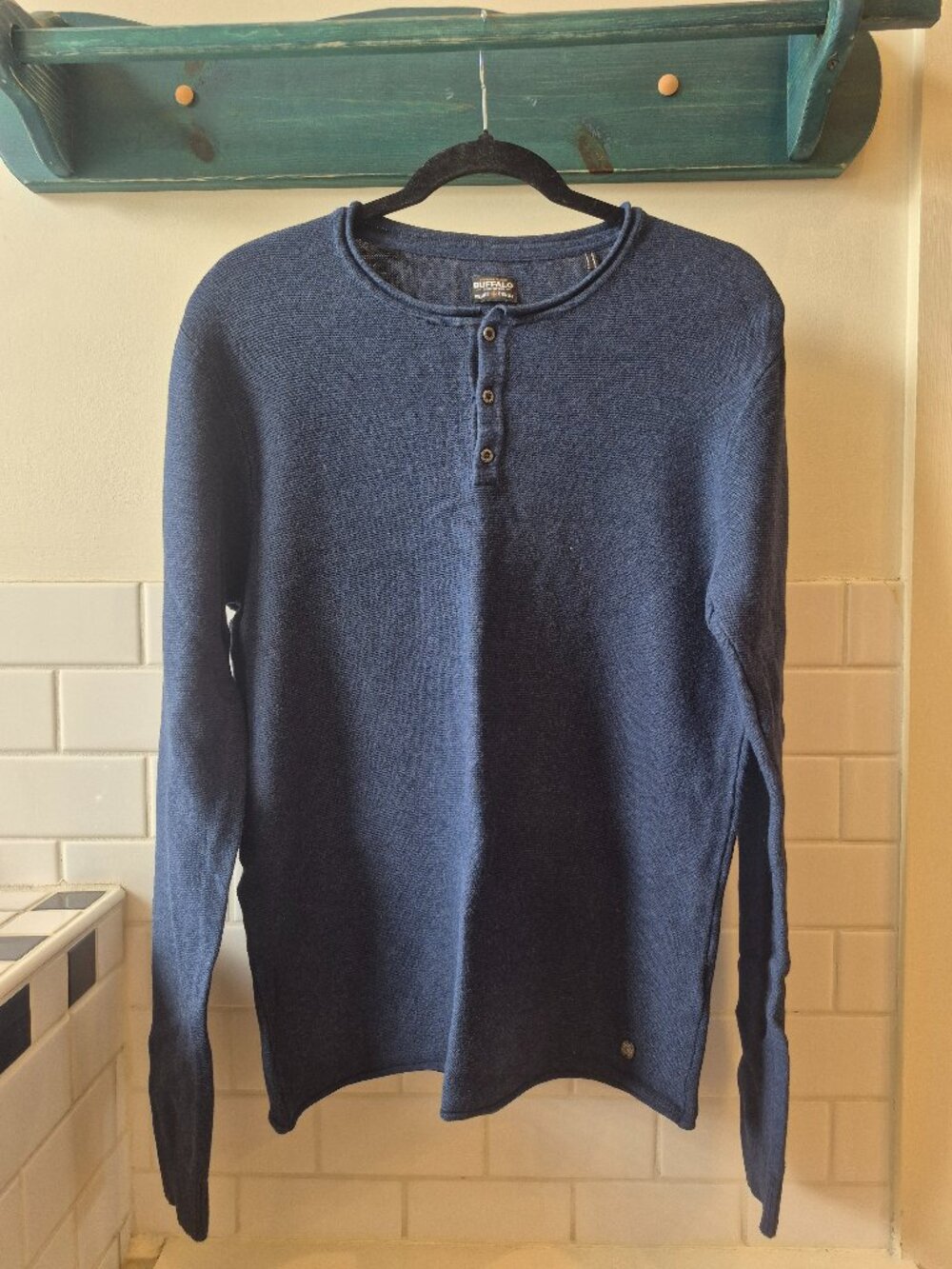 BUFFALO David Bitton Navy Henley Sweater Men's Large 100% Cotton Lightweight Kni